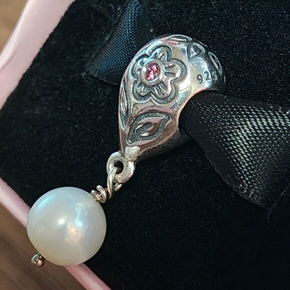 Authentic Pandora Retired Pink Flower Pearl Dangle Charm 790546P Sterling Silver - Picture 5 of 8